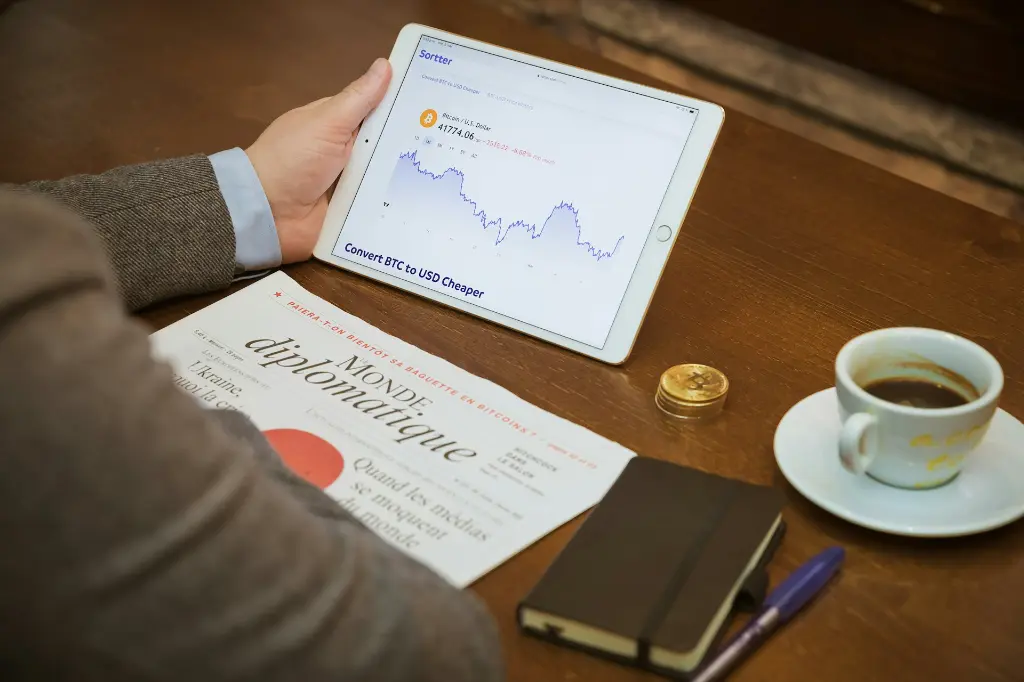 unsplash_HgfSImH9ZYw_Financial Investment Investor Readiness Services.webp